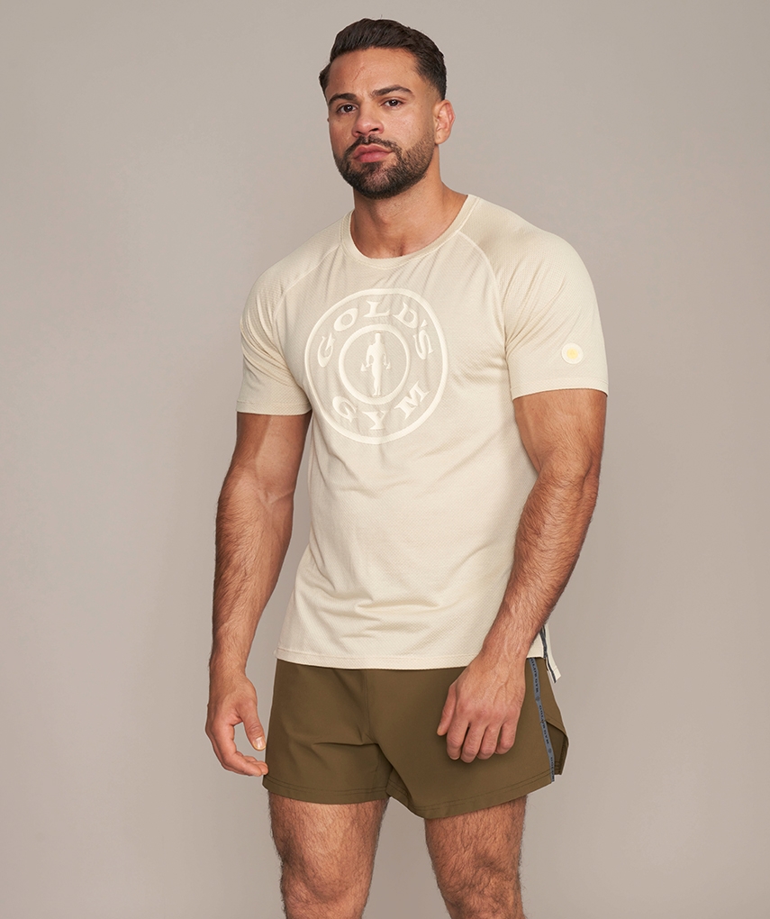 Gold's Gym Apparel - Men's Loose Training T-Shirt "Kurt" with 3D Logobadge, Weight Plate Logo, and recycled polyester REPREVE® - High-performance sportswear for men.