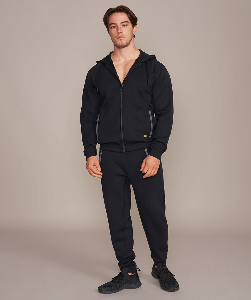 Gold's Gym Apparel - Herren-Track Pants "Eric" mit 3D Logobadge, Reflective Tape und recyceltem Polyester REPREVE® - Perfekte Mischung aus Stil und Performance.